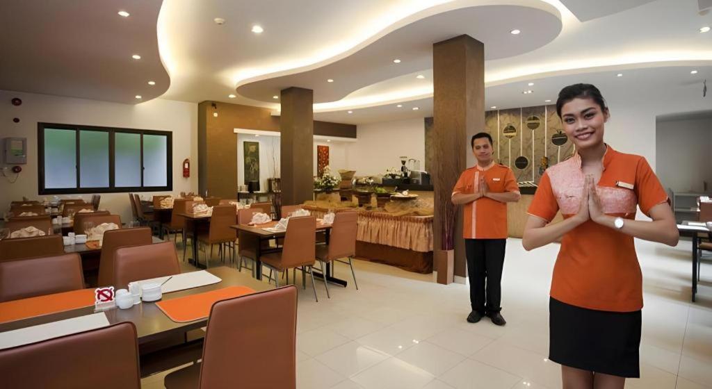 Grand Malioboro Yogyakarta Otel Dış mekan fotoğraf