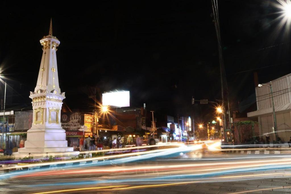 Grand Malioboro Yogyakarta Otel Dış mekan fotoğraf