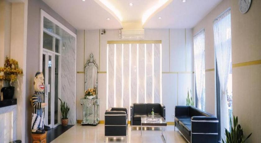 Grand Malioboro Yogyakarta Otel Dış mekan fotoğraf