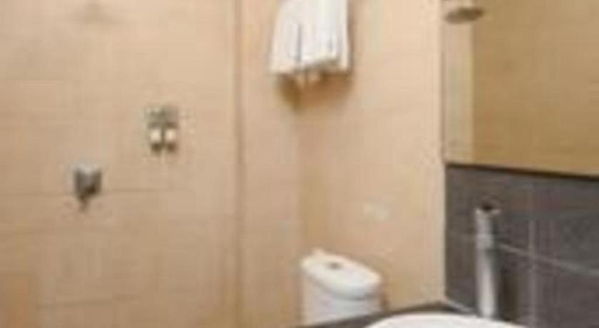 Grand Malioboro Yogyakarta Otel Dış mekan fotoğraf