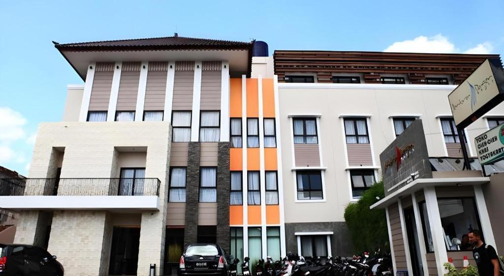 Grand Malioboro Yogyakarta Otel Dış mekan fotoğraf